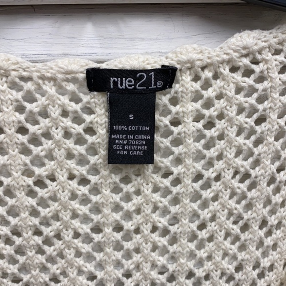 Rue 21 Cardigan size Small - Picture 2 of 5